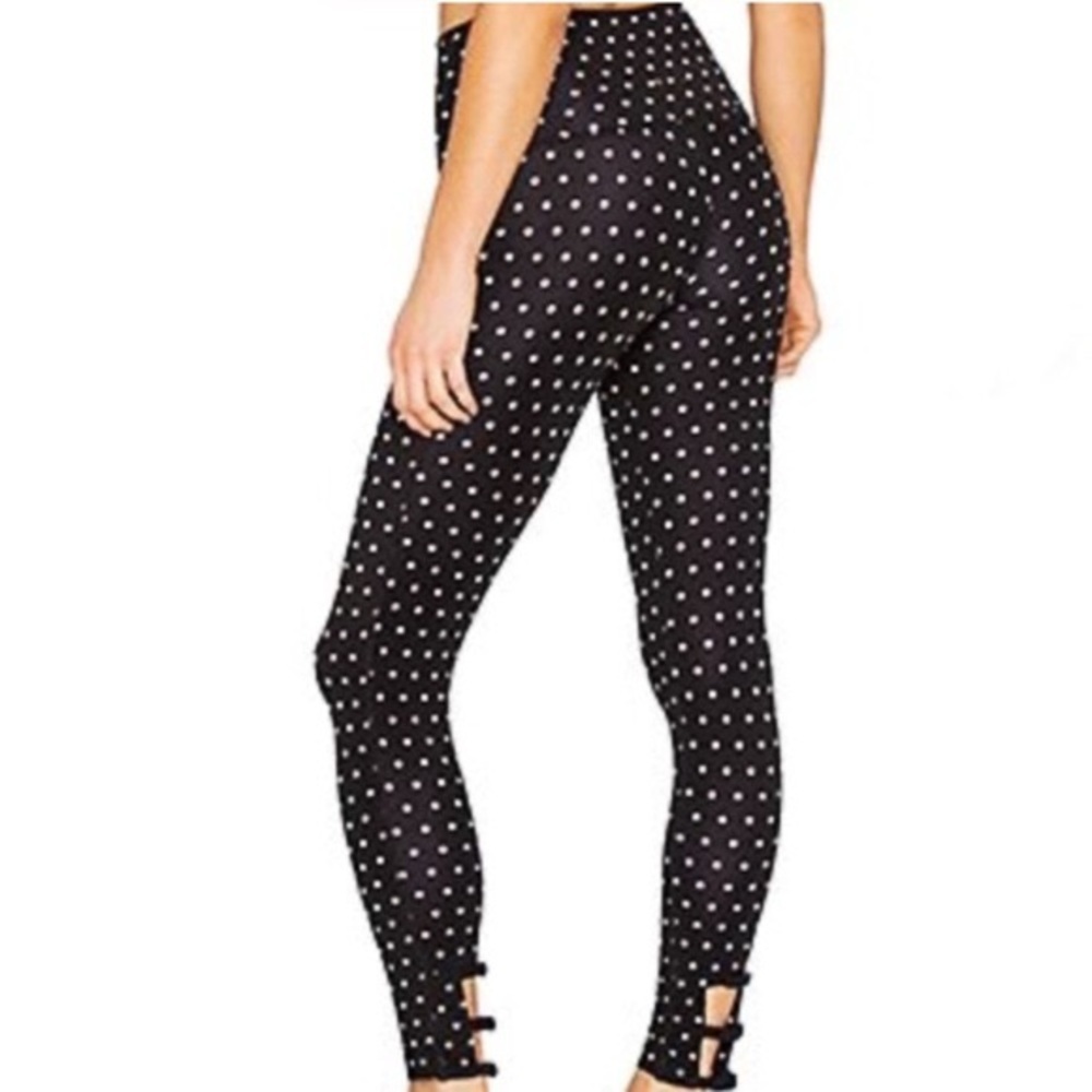 Polka Dot High-Waisted Leggings